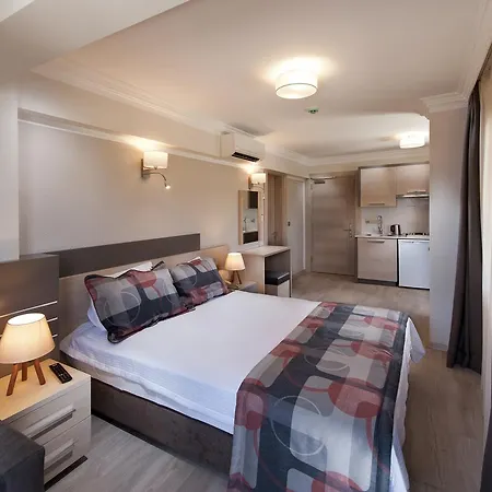 Atrium * Altınyunus