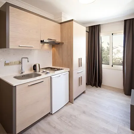 アパートホテル Atrium Altınyunus