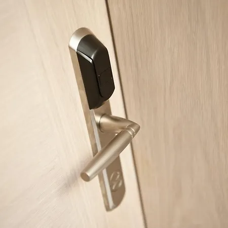 Atrium アパートホテル